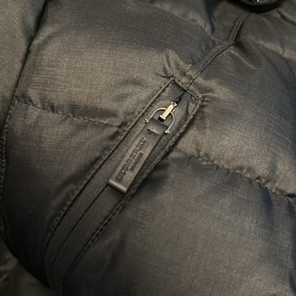 Brand NEW Burberry London Abbeydale Down Puffer Coat with Fur Hood size M - Picture 5 of 14